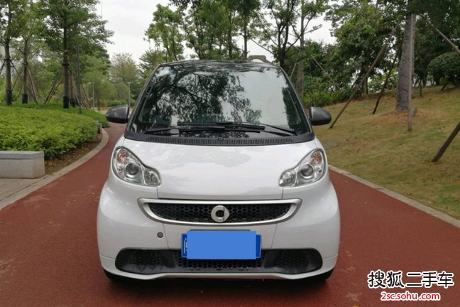 smartfortwo2015款1.0 MHD 新年特别版