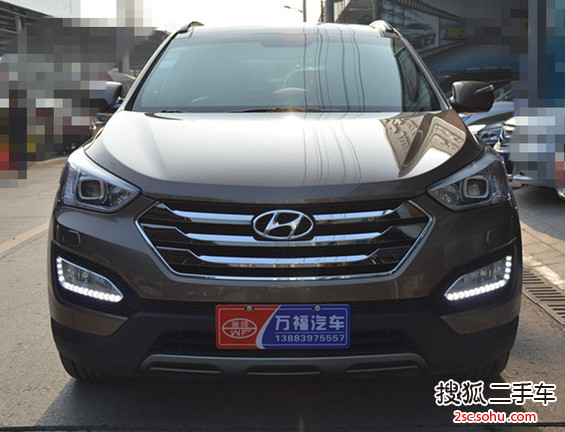 现代全新胜达2013款2.4L 自动四驱舒适型