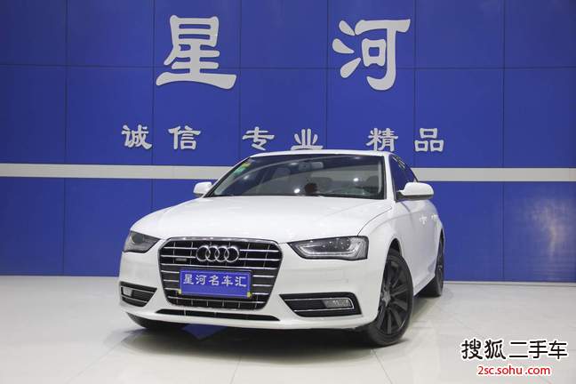 奥迪A4L2013款35 TFSI 自动标准型