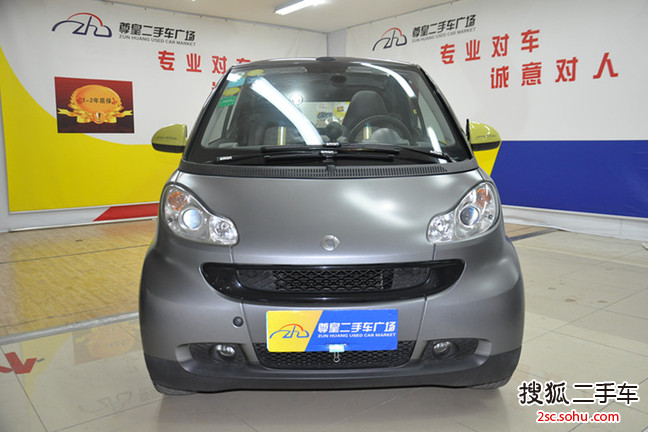 smartfortwo2010款哑光灰敞篷限量版