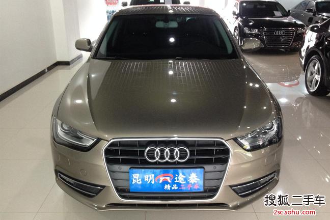 奥迪A4L2013款35 TFSI(2.0T)自动舒适型