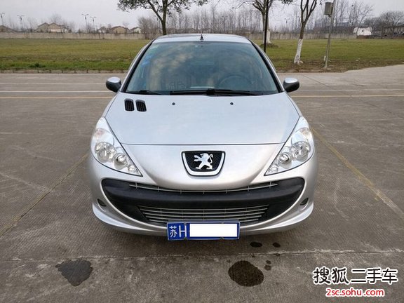 标致207三厢2011款驭乐版 1.4L 手动