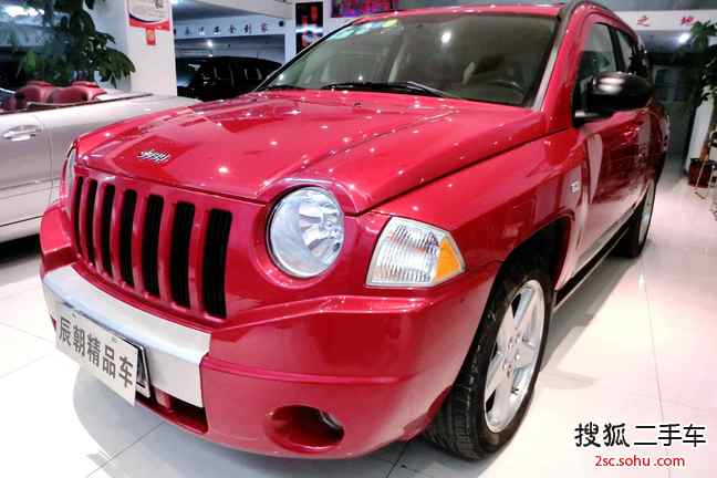 Jeep指南者2009款2.4L 限量版