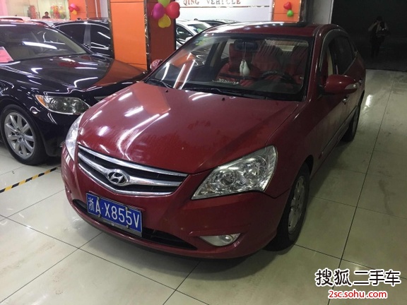 现代悦动2011款1.6L 自动豪华型