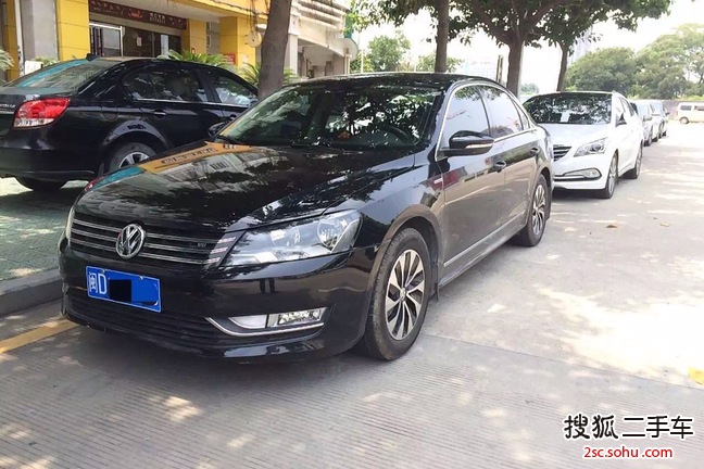 大众帕萨特2013款1.4TSI DSG 尊荣版