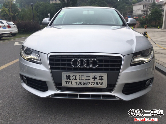 奥迪A4L2011款2.0TFSI 舒适型