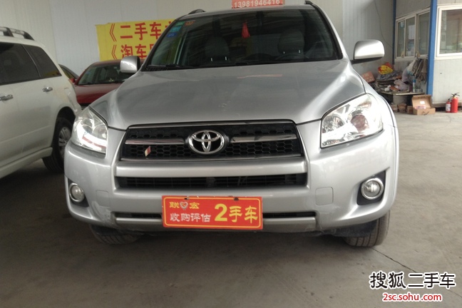 丰田RAV42011款2.4AT 豪华升级版