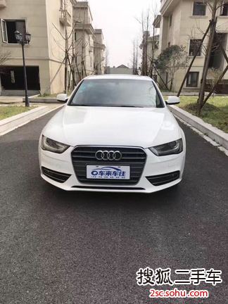 奥迪A4L2013款35 TFSI 自动豪华型