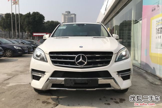 奔驰M级2014款ML320 4MATIC