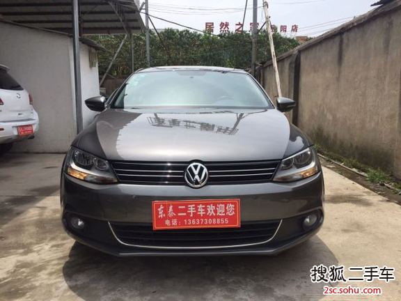 大众速腾2012款1.4TSI 手动豪华型