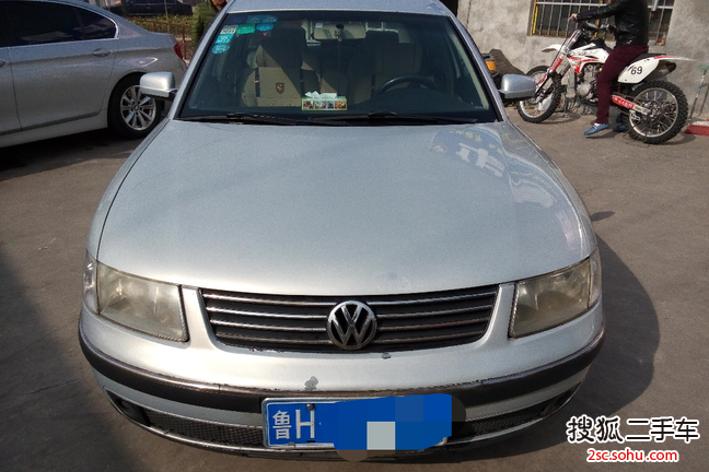 大众帕萨特领驭2003款1.8 GLi 手动