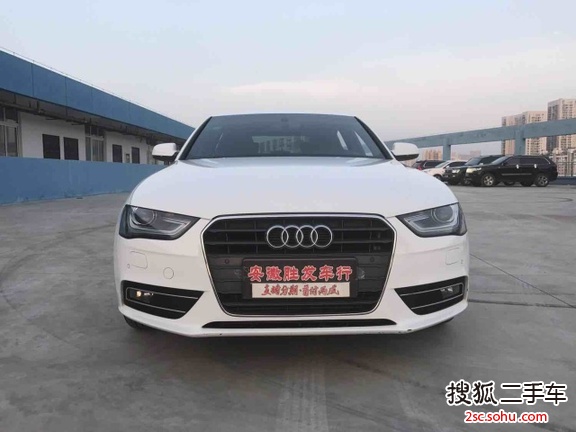 奥迪A4L2015款35 TFSI 自动舒适型