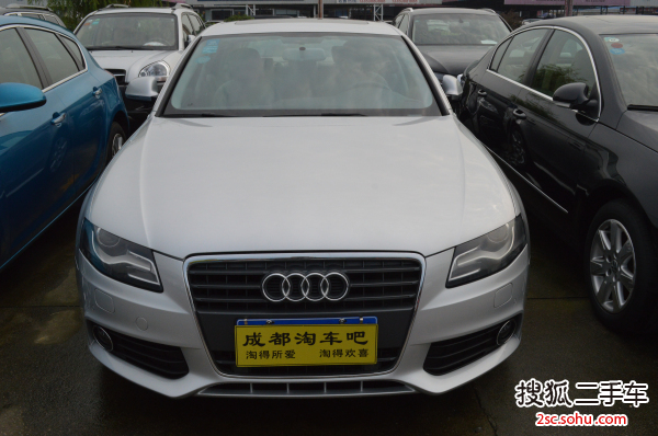 奥迪A4L2012款2.0TFSI 舒适型