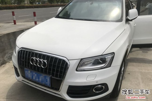 奥迪Q52013款40 TFSI 技术型