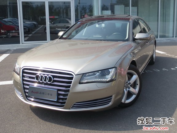 奥迪A8L2013款50 TFSI quattro豪华型