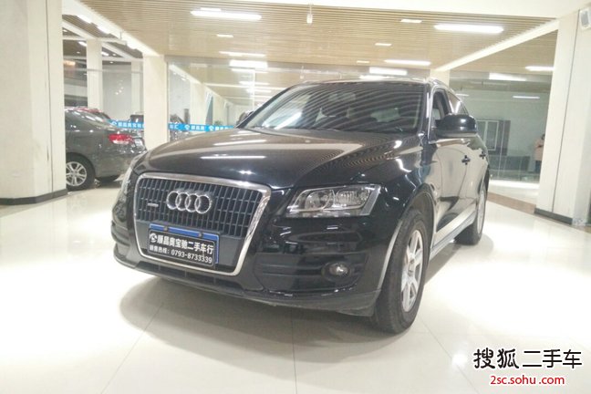 奥迪Q52010款2.0TFSI 进取型