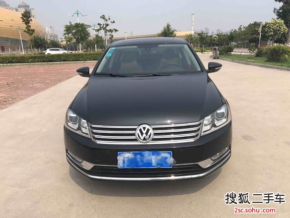 大众迈腾2012款2.0TSI DSG 尊贵型