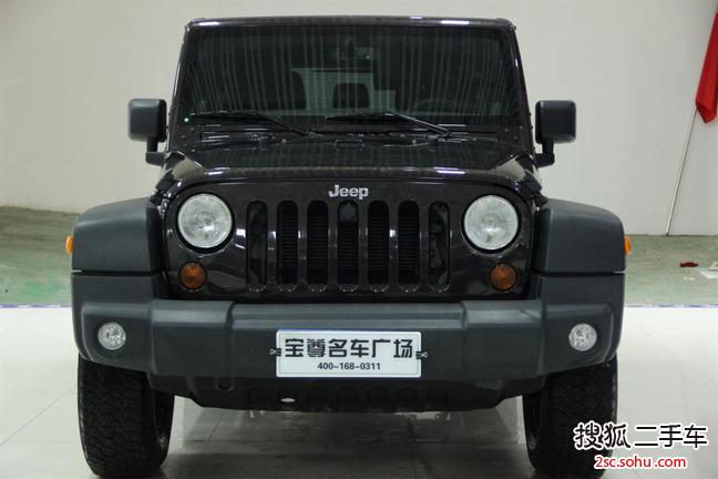 Jeep牧马人四门版2013款3.6L 罗宾汉