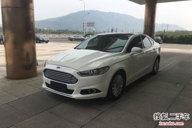 福特蒙迪欧2013款2.0L GTDi200 豪华型