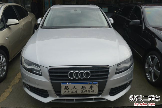 奥迪A4L2012款2.0TFSI 技术型