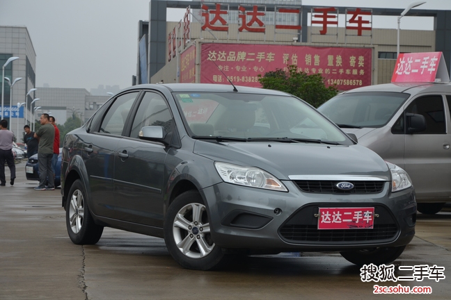 福特福克斯三厢2009款1.8L 手动 舒适型