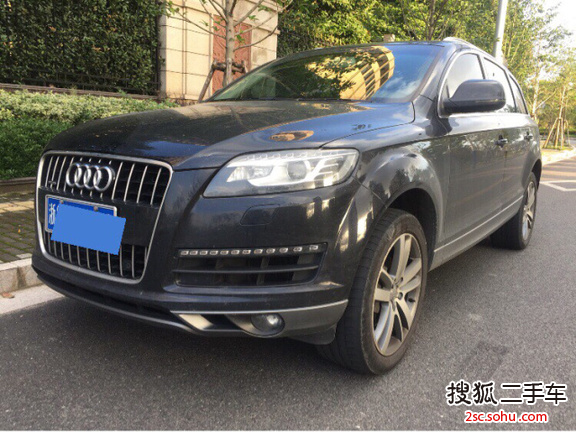 奥迪Q72013款35 TFSI 专享型