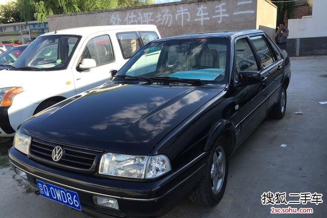 大众桑塔纳2002款2000 GLS 手动