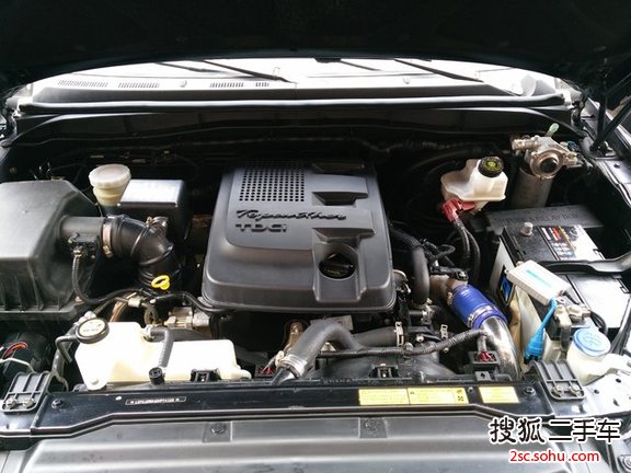 江铃驭胜2013款S350 2.4T 两驱自动柴油豪华版5座