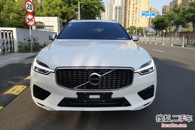 沃尔沃XC602018款T5 四驱智远版