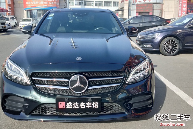 奔驰C级2019款C 260 运动版 4MATIC