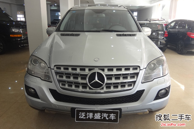 奔驰M级2010款ML350 4MATIC 豪华型版