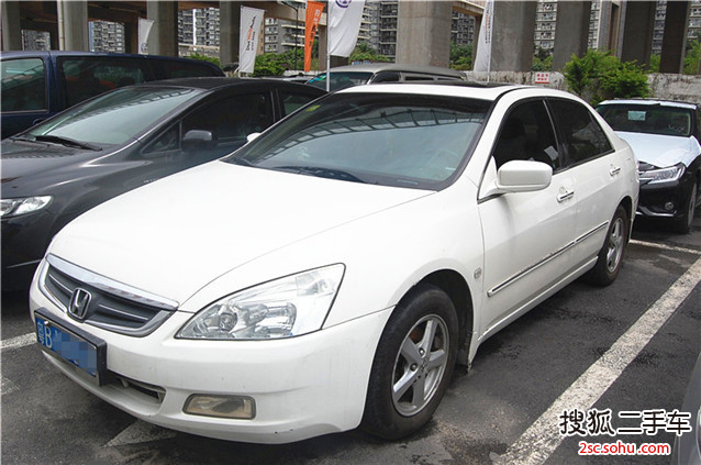 本田雅阁2004款2.4i VTEC 自动