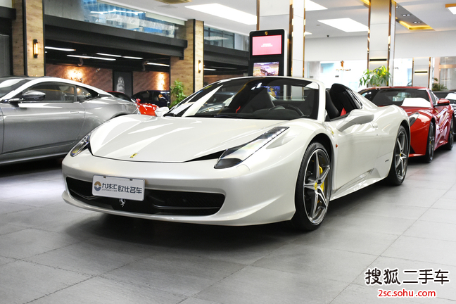 法拉利4582013款4.5L Spider