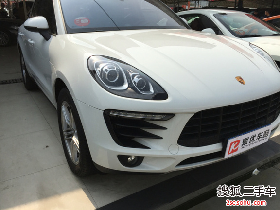 成都鑫迪克二手车