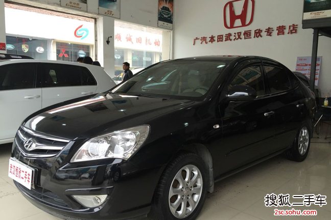 现代悦动2011款1.6L 手动舒适型