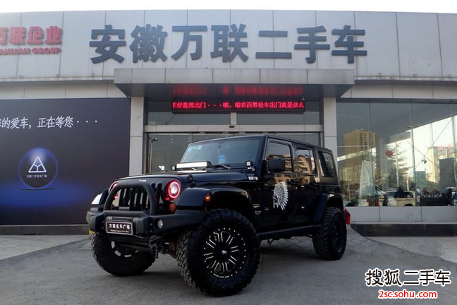 Jeep牧马人四门版2012款3.6L 撒哈拉