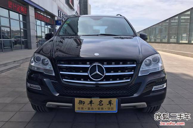 奔驰M级2010款ML300 4MATIC