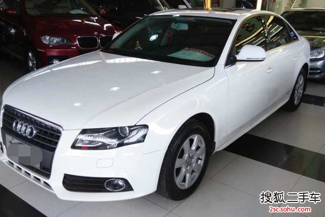 奥迪A4L2011款2.0TFSI 舒适型