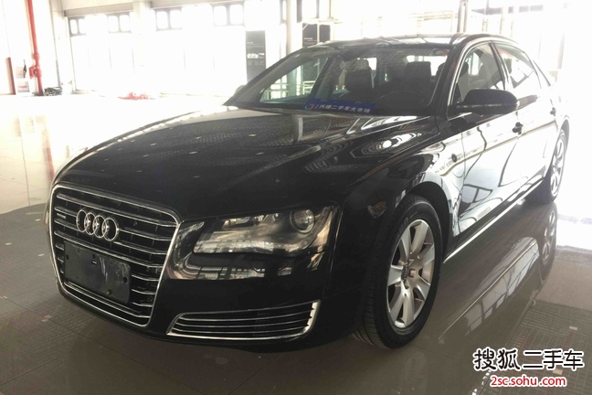 奥迪A8L2013款45 TFSI quattro豪华型