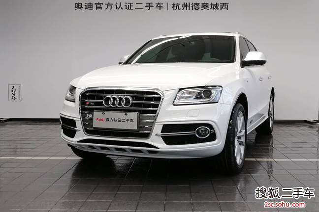 奥迪SQ52014款3.0TFSI quatrro