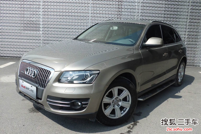 奥迪Q52010款2.0TFSI 进取型