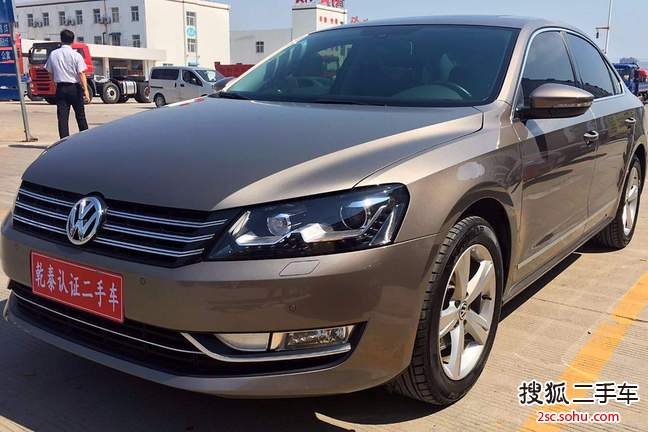 大众帕萨特2015款1.8TSI DSG御尊版