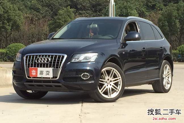 奥迪Q52010款2.0TFSI 运动款(进口)