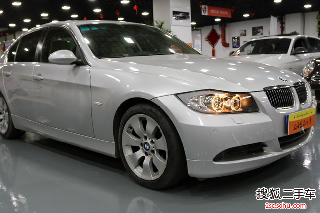 宝马3系2007款新325i 2.5 手自一体豪华运动型