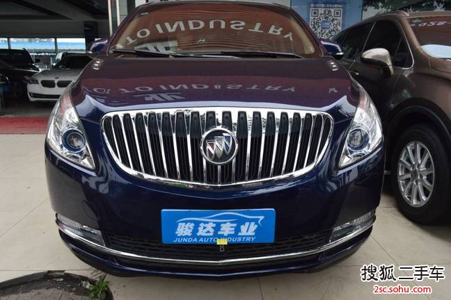 别克GL82011款全新款 3.0L XT 旗舰版