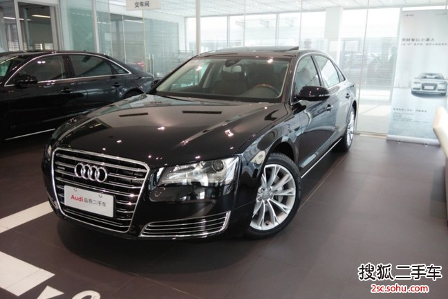 奥迪A8L2013款50 TFSI quattro尊贵型