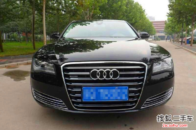 奥迪A8L2011款3.0TFSI low quattro 豪华型