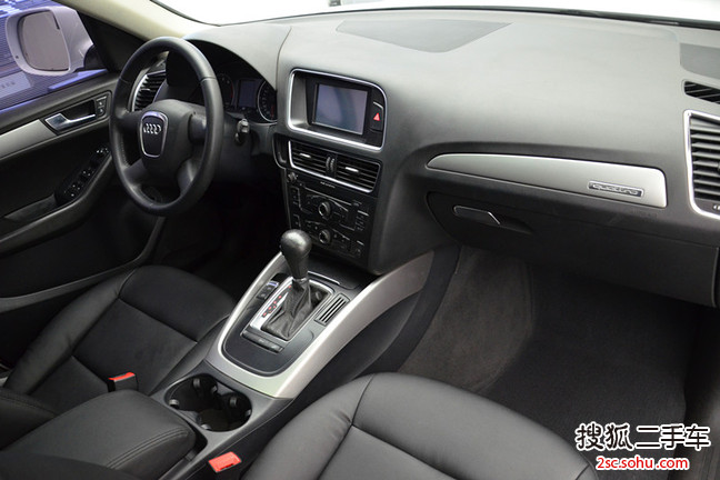 µQ5-һ(µ) Q5 2010 2.0T һ ȡ SUV