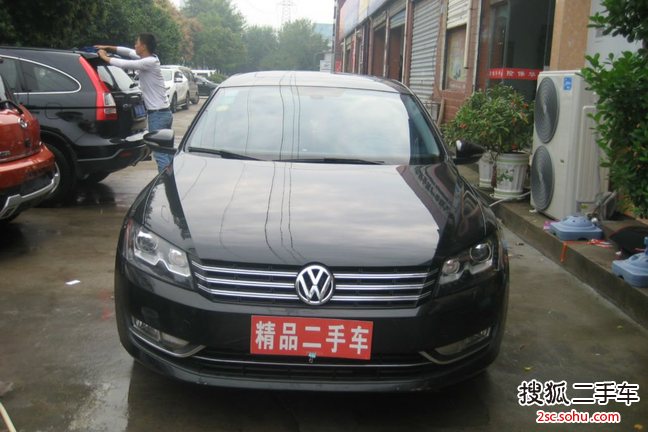 大众帕萨特2011款1.8TSI DSG御尊版