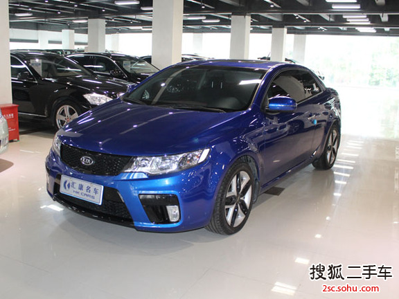 起亚速迈2011款2.0L AT运动版（红色内饰）